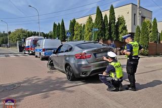 Tychy: 72-latek mistrzem kierownicy! Uciekał przed policją swoim BMW na trzech kołach