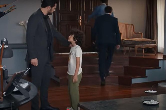 Yaman stawia na nogi Nedima