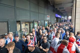 Ponad 100 tys. osób na marszu prawicy w Londynie