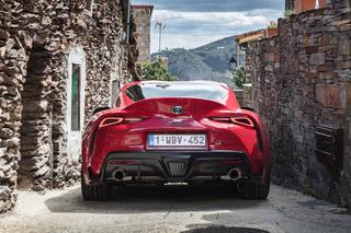 Toyota GR Supra w kolorze Renaissance Red