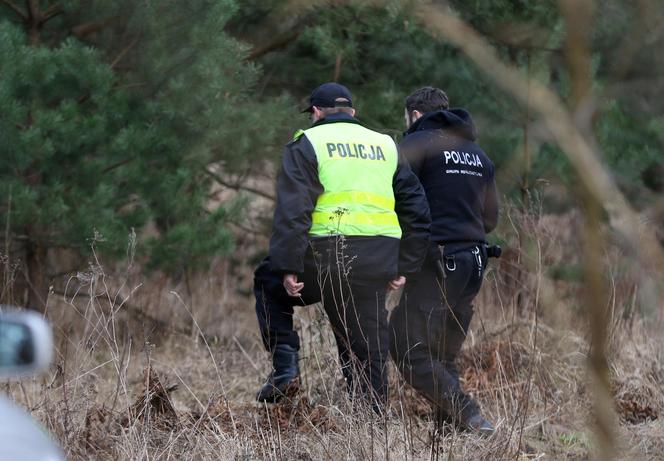 Ciało Krysi było zakopane głową w dół. Morderca nadal jest na wolności