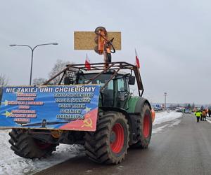 Rolnicy w Wejherowie. Protest na drodze krajowej nr 6