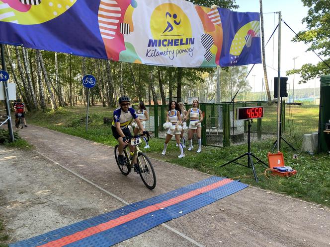 Kilometry Pomocy Michelin 2024. Sportowe emocje na plaży miejskiej w Olsztynie. Zobacz zdjęcia!