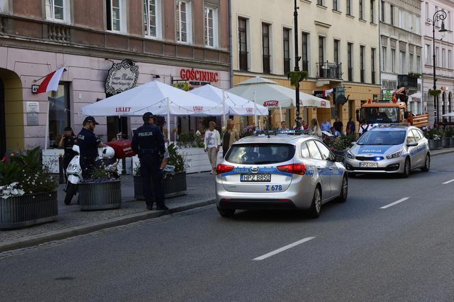 Warszawiacy o bezpieczeństwie w centrum miasta. "Powinno być więcej policji"