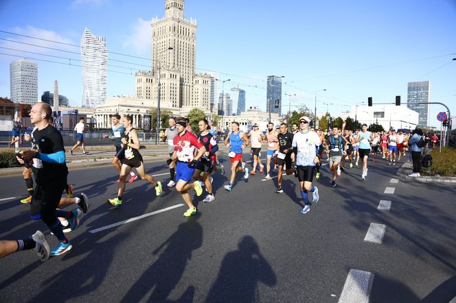 Uczestnicy 46. edycji Nationale-Nederlanden Maratonu Warszawskiego