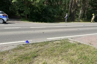 Potworny pod Legionowem. 69-latek gruchnął w nastolatka przebiegającego przez jezdnię. Dziecko trafiło do szpitala