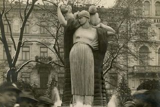 Te pomniki były symbolami stolicy.  Dziś już nie istnieją