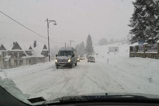 Dachowania, kolizje, wypadki, sparaliżowane drogi. Na Podhalu trwa zimowy armagedon!