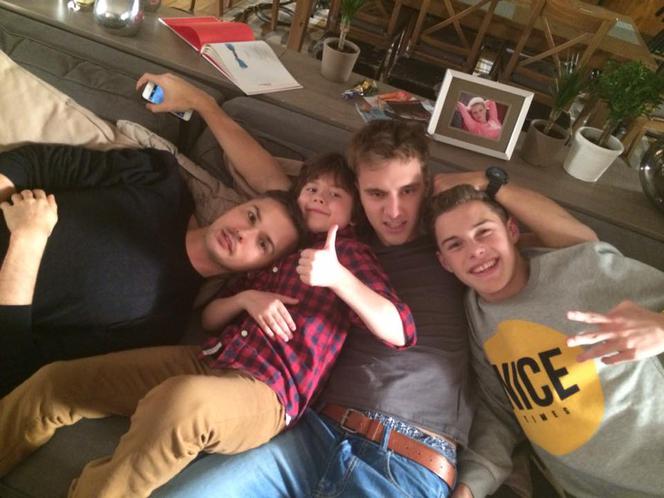 ''Rodzinka.pl'' Tomek (Maciej Musiał), Kacper (Mateusz Pawłowski) i Kuba (Adam Zdrójkowski)