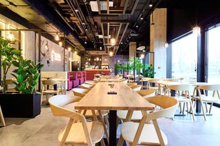 Nowa lokalizacja restauracji Kura Buffalo Wings w Warszawie na Kasprzaka