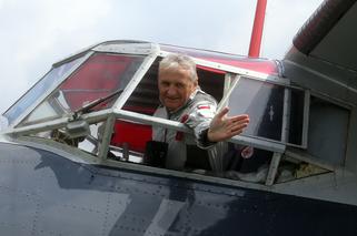 Odlot załogi Romualda Koperskiego na trasie Warszawa - Tokio - Warszawa 