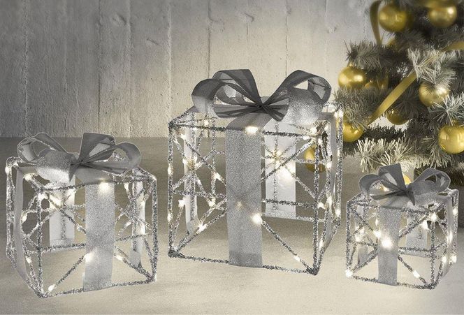 Świetlne dekoracje na Boże Narodzenie