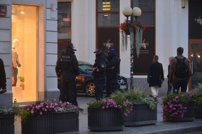 Więcej patroli na Nowym Świecie
