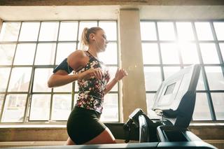 Trening na bieżni - jak ćwiczyć na bieżni, żeby schudnąć?