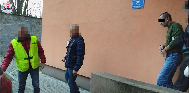 Puławy: To ON ZADŹGAŁ dwóch mężczyzn?! 36-letni Ukrainiec zatrzymany [ZDJĘCIA]