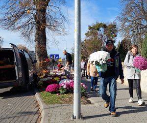 Przygotowania do Wszystkich Świętych Zamość