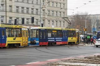 Tramwajowy armagedon we Wrocławiu. Awarie torowisk, tramwajów i wściekli pasażerowie MPK 