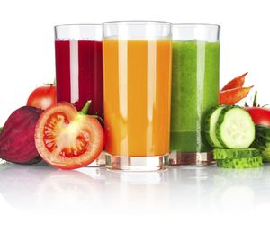 Tygodniowy detoks sokami - zasady oczyszczającej diety sokowej