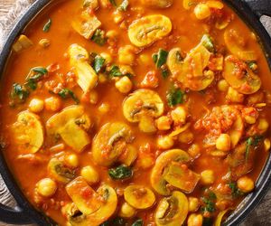 Pieczarki po diabelsku. Piekielnie dobre i bardzo proste 