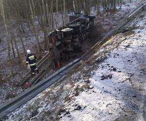 Śmiertelny wypadek na Mazurach. 24-letnia kobieta zmarła w szpitalu [ZDJĘCIA]