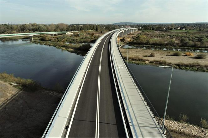 Najdłuższy most w Małopolsce - most nad Dunajcem