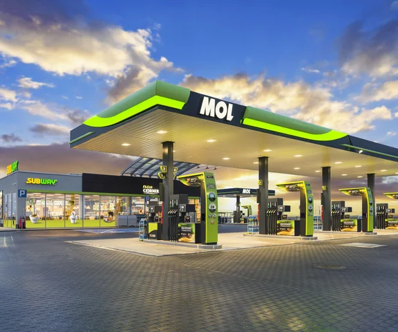 Letnia promocja na stacjach MOL Polska: tankuj taniej i wygraj! 