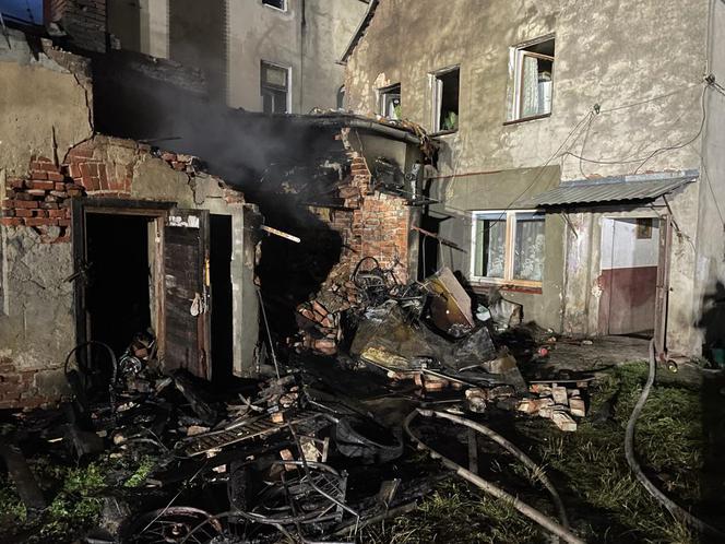 Górowska policja wyjaśnia okoliczności pożaru w Wąsoszu