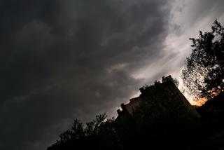 Burza, grad, ciemność... Nad Śląskiem i Zagłębiem pogodowy armagedon!