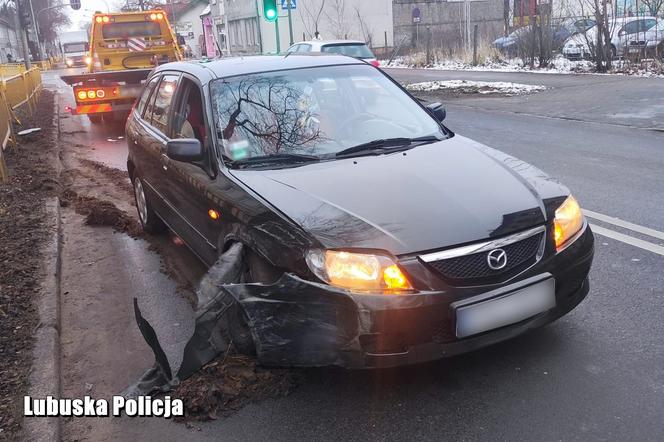 Lubuskie: Pijany jechał do sklepu po alkohol i rozbił kilka aut