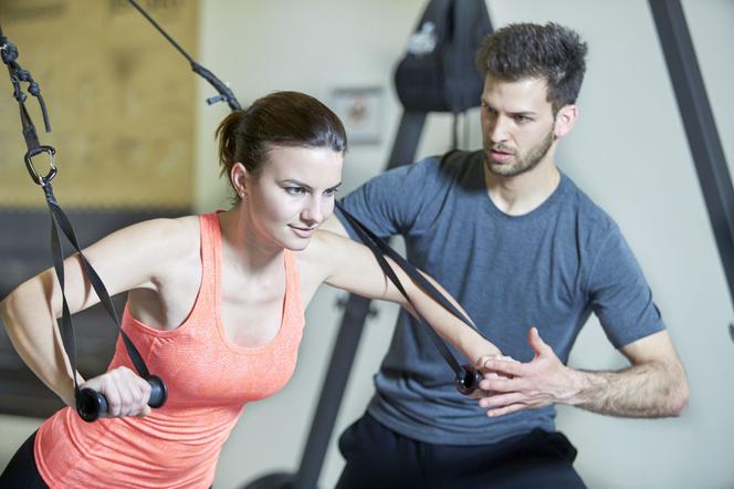 5 porad, jak uniknąć kontuzji na siłowni