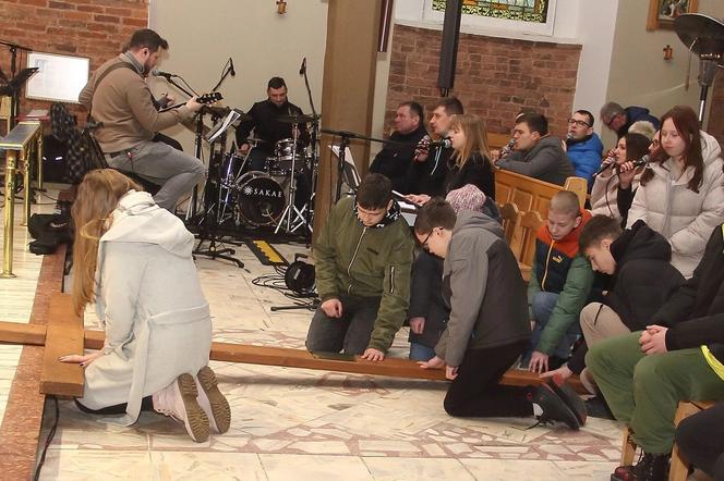 Wielkopostne Czuwania Młodych w diecezji koszalińsko - kołobrzeskiej