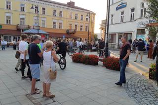 Tak protestowali mieszkańcy Tarnowa! Wsparcie dla telewizji TVN