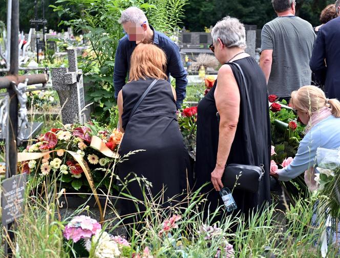 Smutny Andrzej Grabowski stanął nad grobem kolegi w Krakowie