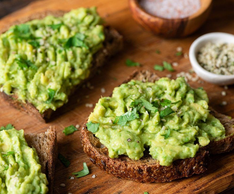 pasta z serka wiejskiego i awokado