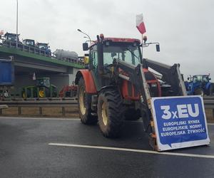 ​Na S5 koło Leszna zaczęła się druga doba rolniczego protestu