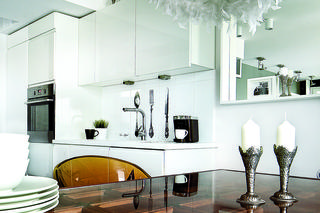 Eklektyczna kuchnia z wyspą