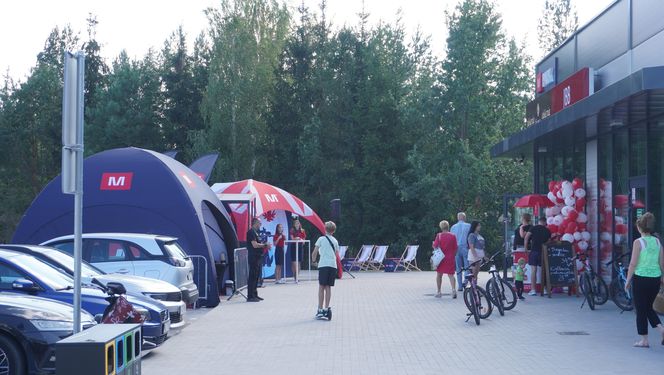 Nowy park handlowy w Olsztynie otwarty. W tych sklepach można już robić zakupy [ZDJĘCIA]