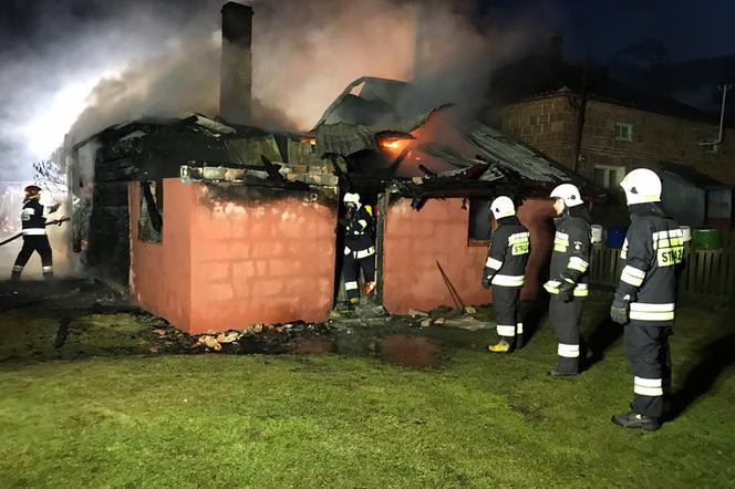 Pożar drewnianego domu w Jastkowicach