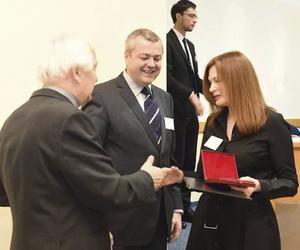 Medal MERENTIBUS dla redaktor naczelnej „Architektury-murator”