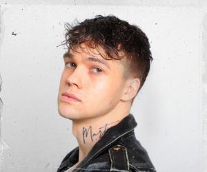 Mikolas Josef przekonuje, że chłopaki nie płaczą! PRZEDPREMIEROWO, tylko na ESKA.pl!