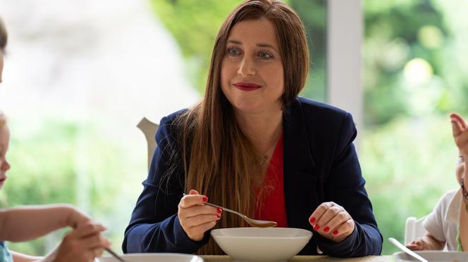 Na dobre i na złe odc. 857. Wioletta Gąsior (Urszula Gotowicka)