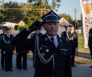 Jubileusz 100-lecia OSP Krzesk-Królowa Niwa uczczony przekazaniem jednostce nowego wozu strażackiego