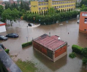 Potężne burze z gradem na Dolnym Śląsku. Są podtopienia 