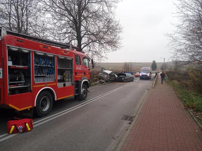 Wypadek pod Starachowicami! Matka z 1,5 rocznym dzieckiem w szpitalu! 