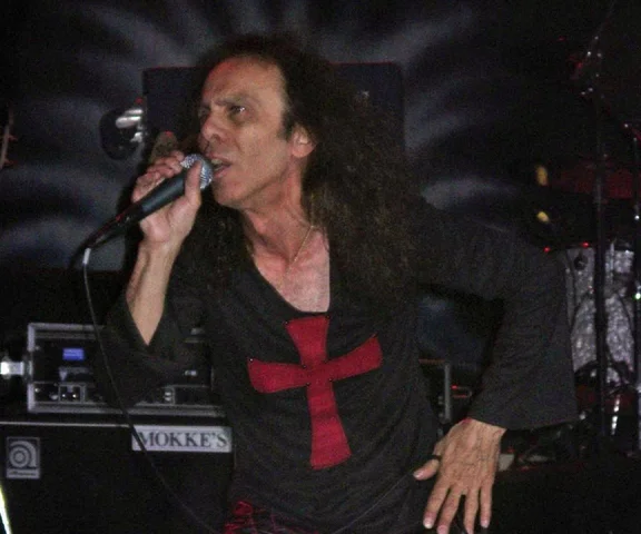 Ronnie James Dio wskazał dawniej swoje ulubione klasyki rocka i metalu. Oto 6 utworów, które wybrał