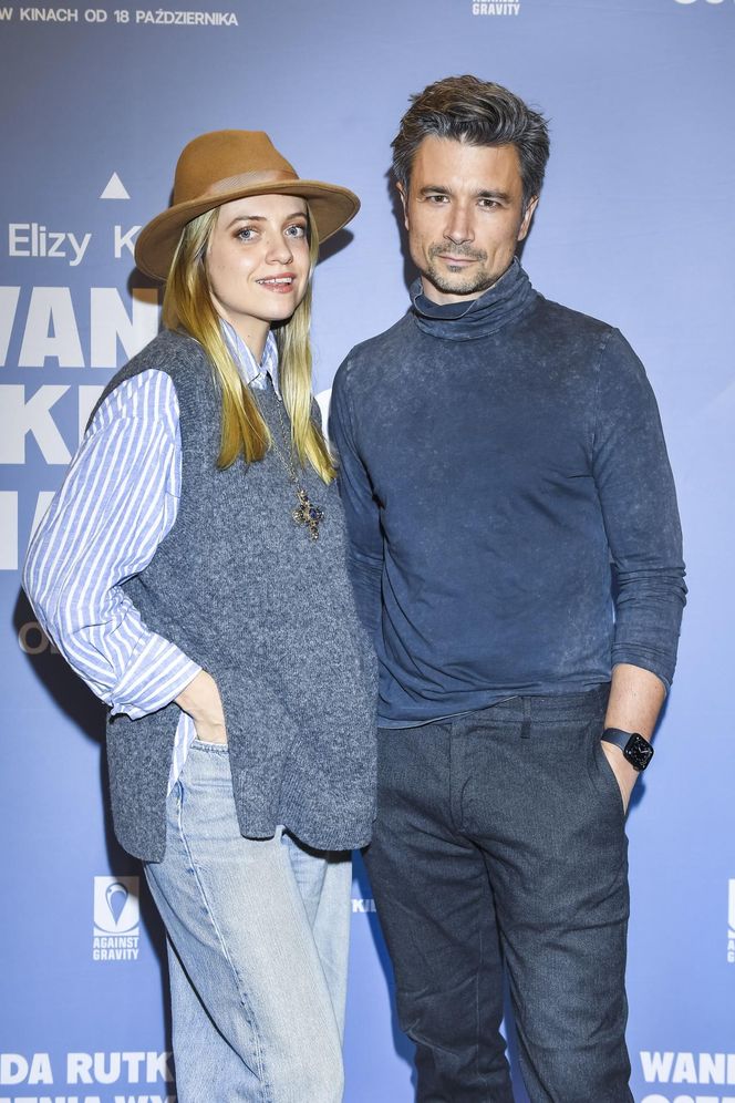 Sasha Strunin, Piotr Bajtlik