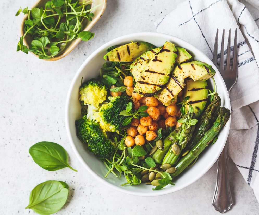 Oto 4 kluczowe zalety nowej diety NiMe. Ochrona przed chorobami i efekty już po 3 tygodniach    