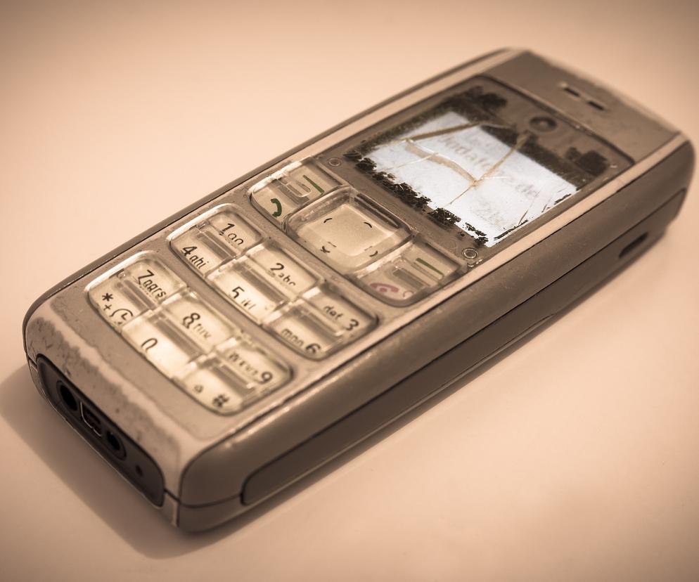 TE stare telefony są warte majątek. Masz jeszcze taki w domu? 