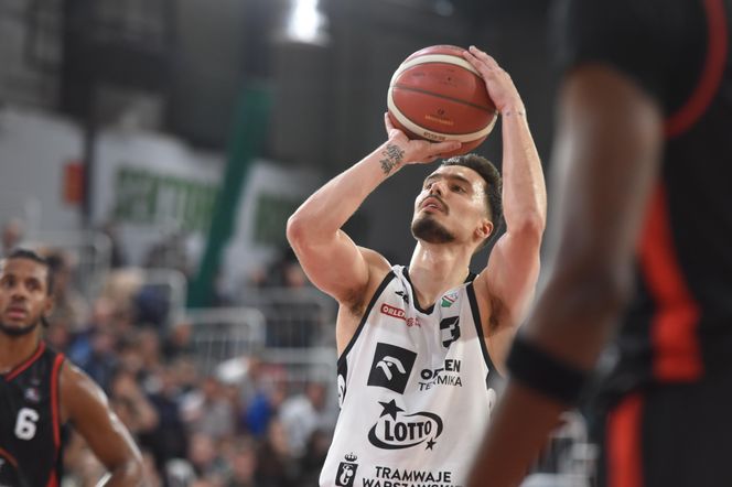 Pokaz siły mistrza Polski! Legia 90:68 Start