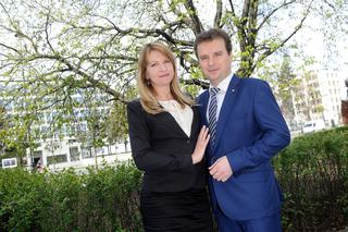 Nauczycielki, gosposie lub pan w gronostajach